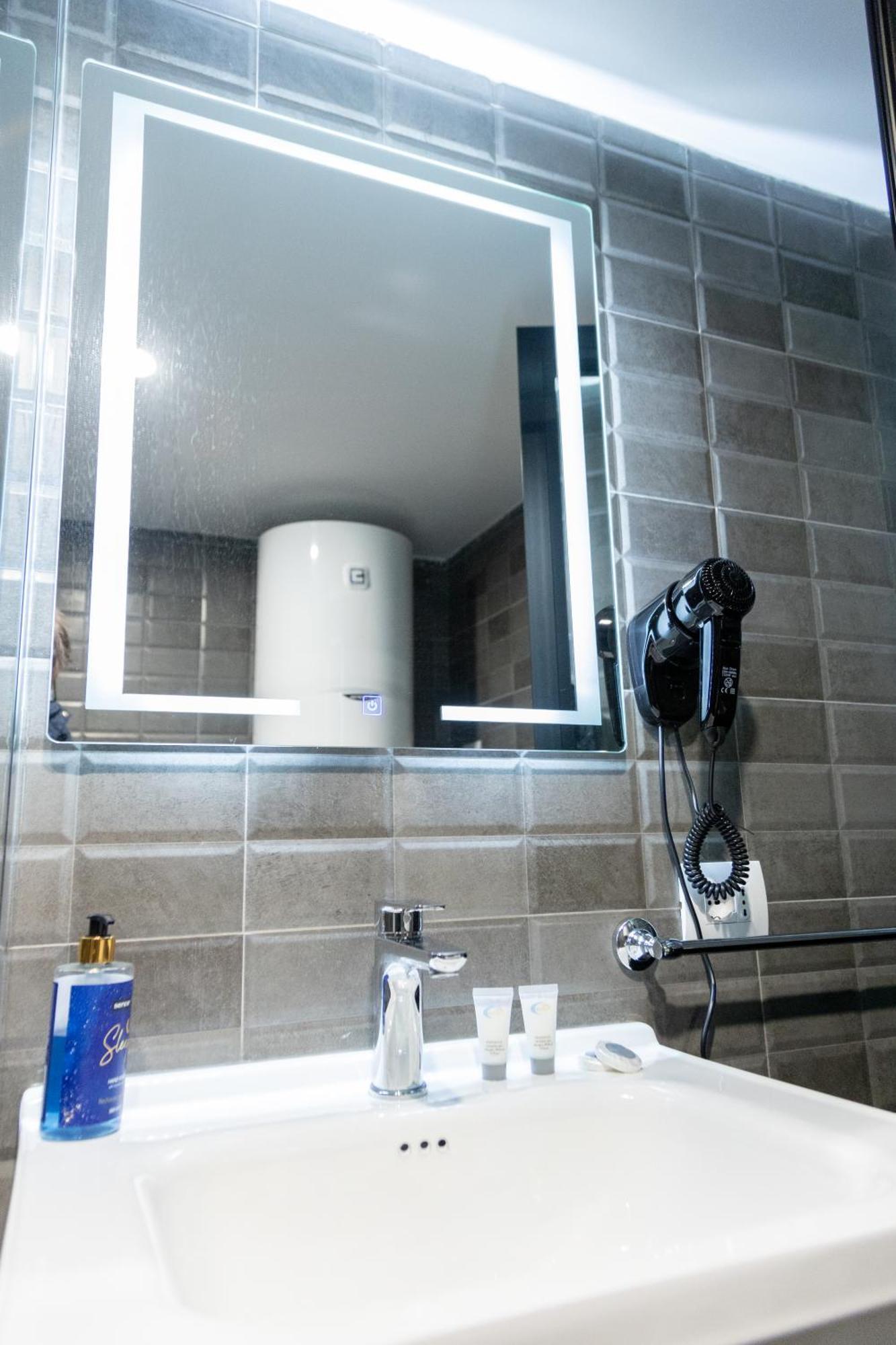Hotel Cozy Loft-Blloku Downtown Tirana Zewnętrze zdjęcie